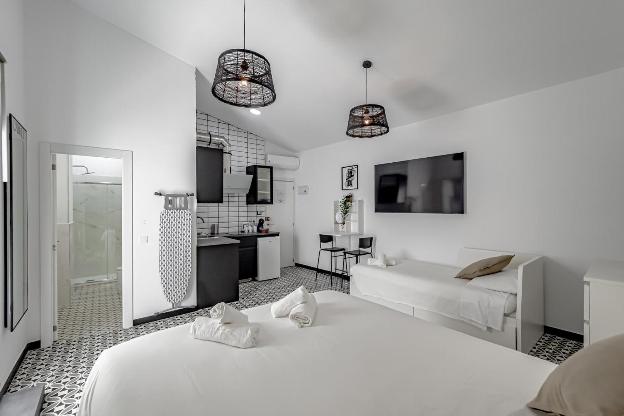 Apartamentos Pino Benidorm Zimmer foto